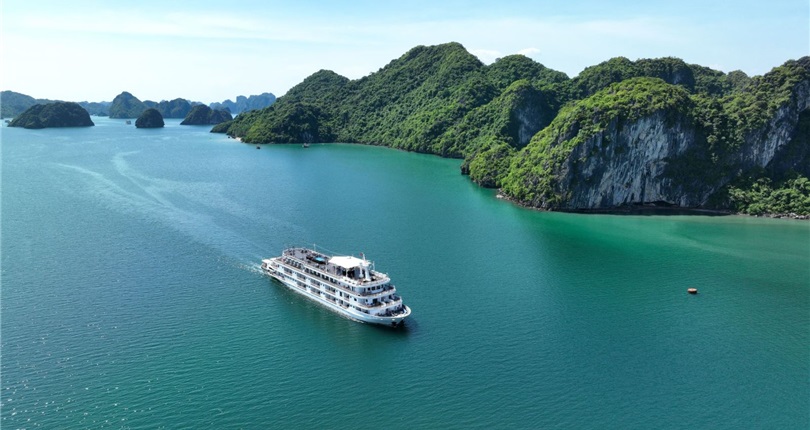 Paradise Grand Cruise - A Marvelous Way To Lan Ha Bay