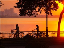 What to do in Hanoi so early in the morning?