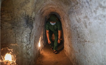 Ho Chi Minh City & Cu Chi Tunnel Full Day - Premier Group Tour